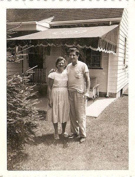 MomDadPatio.jpg - Mom and Dad's 1st house 1952